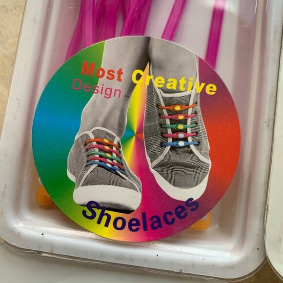 Plastic rubber shoe v- ties - Picture 2 of 3